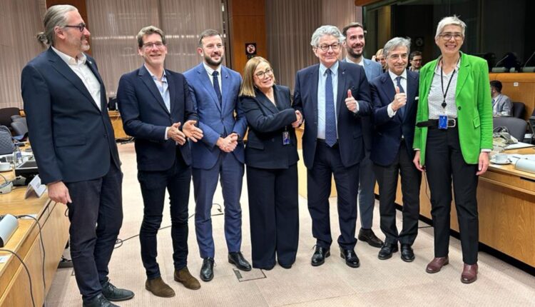 Ευρωπαϊκή συμφωνία για ασφαλέστερες χημικές ουσίες