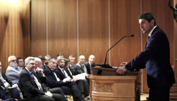 Η εξωστρέφεια της αγροτικής παραγωγής βασικός στόχος του ΥΠΑΑΤ