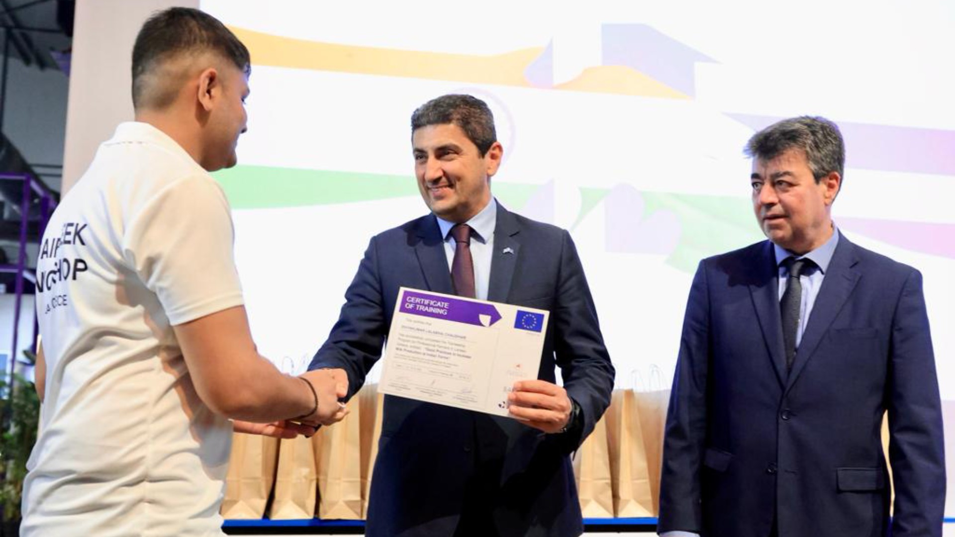 Ελλάδα μπορεί να αποτελέσει πύλη εισόδου της Ινδίας στην ΕΕ